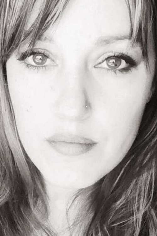 Tara Lynn Marcelle