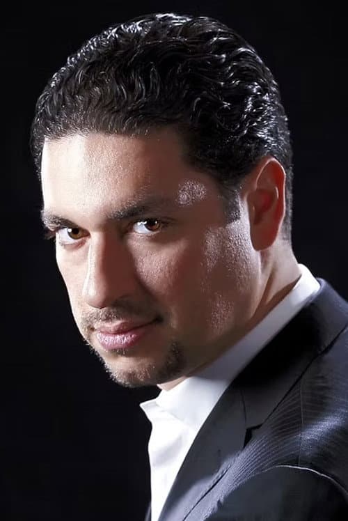 Roman Kariolou