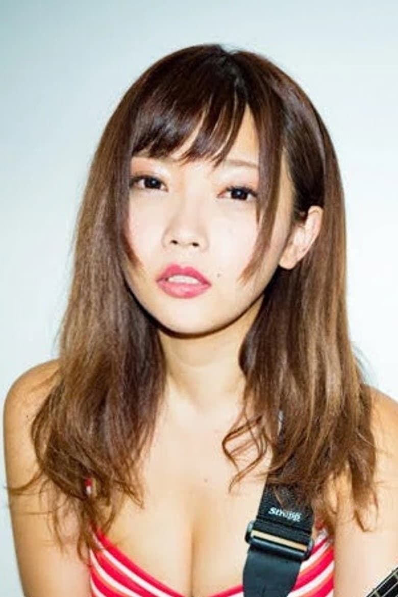 Ena Fujita