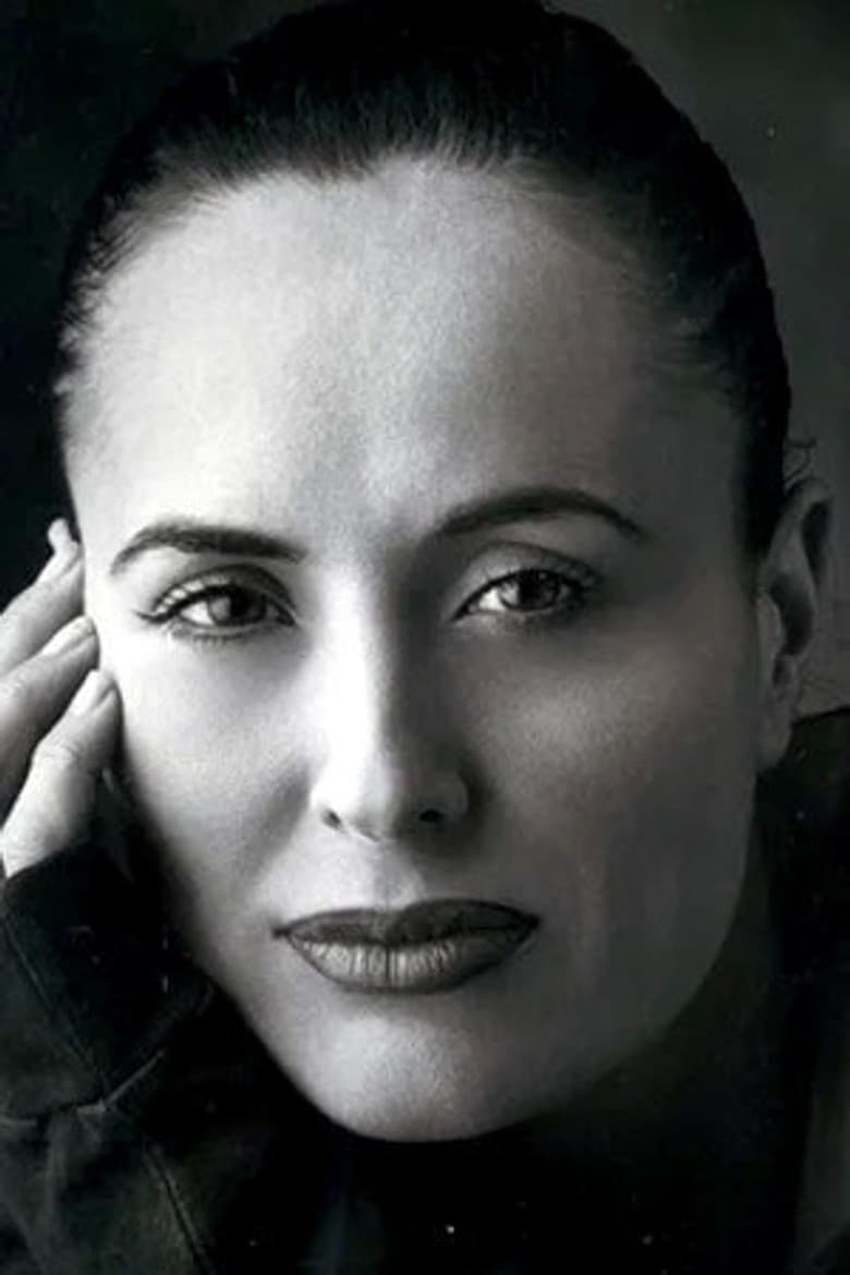 Erika Nann