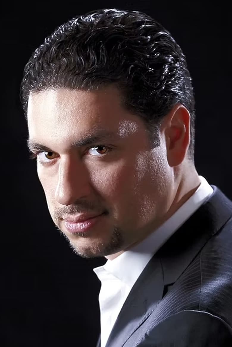 Roman Kariolou