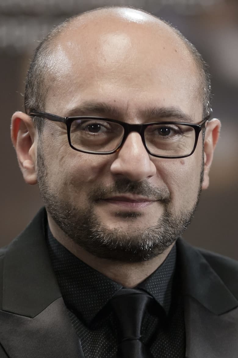 Arash T. Riahi