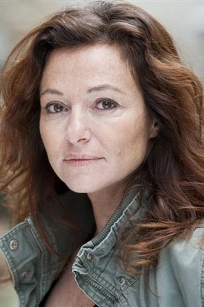 Alexandra Simon