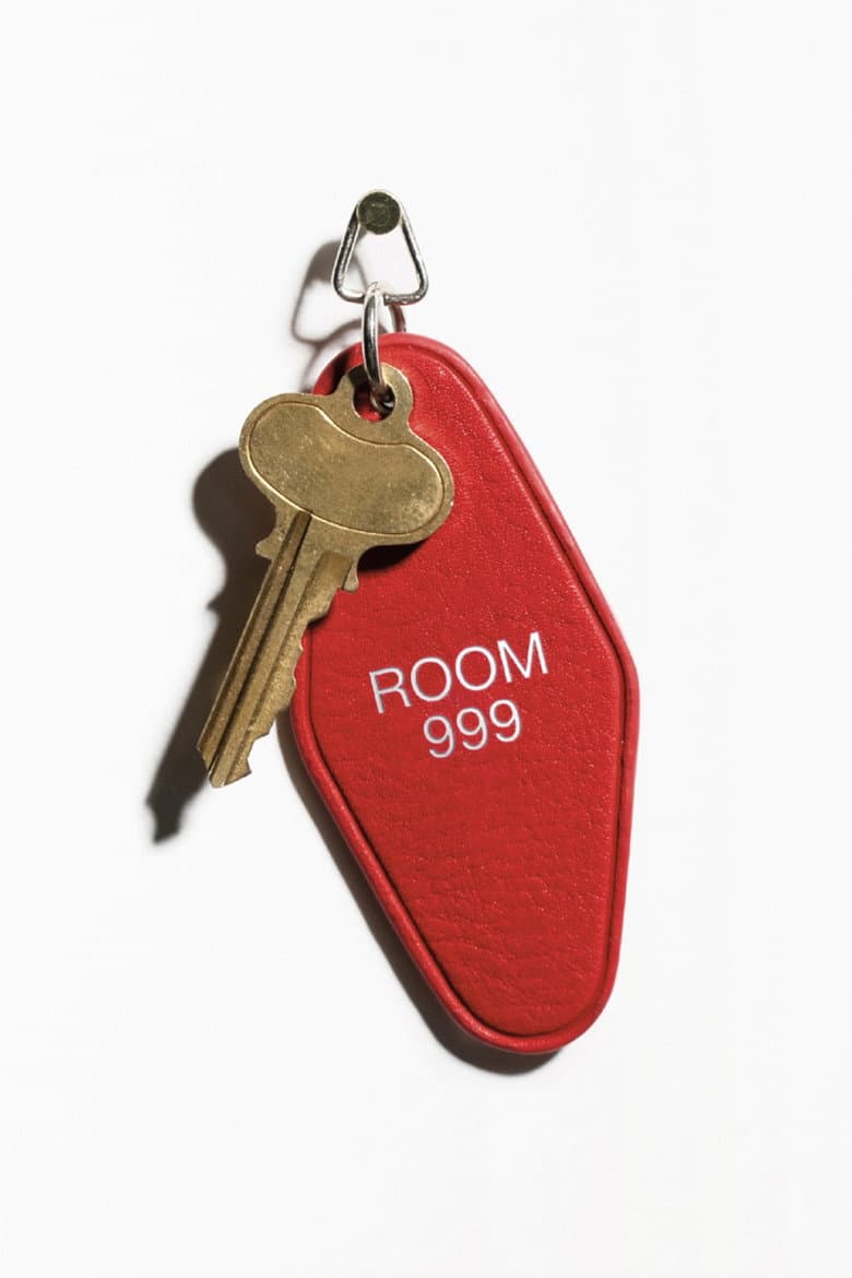 Room 999
