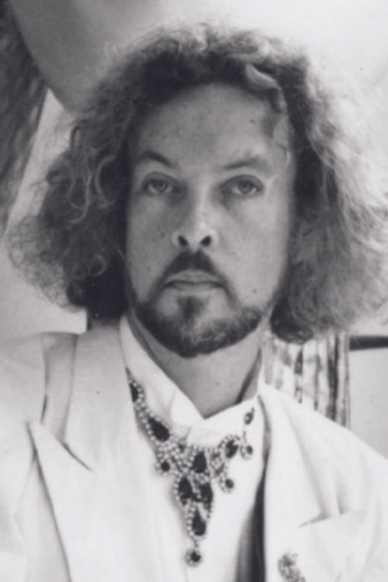 Steven Arnold