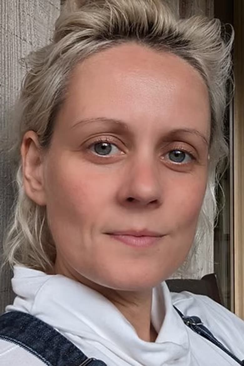 Robyn Fox