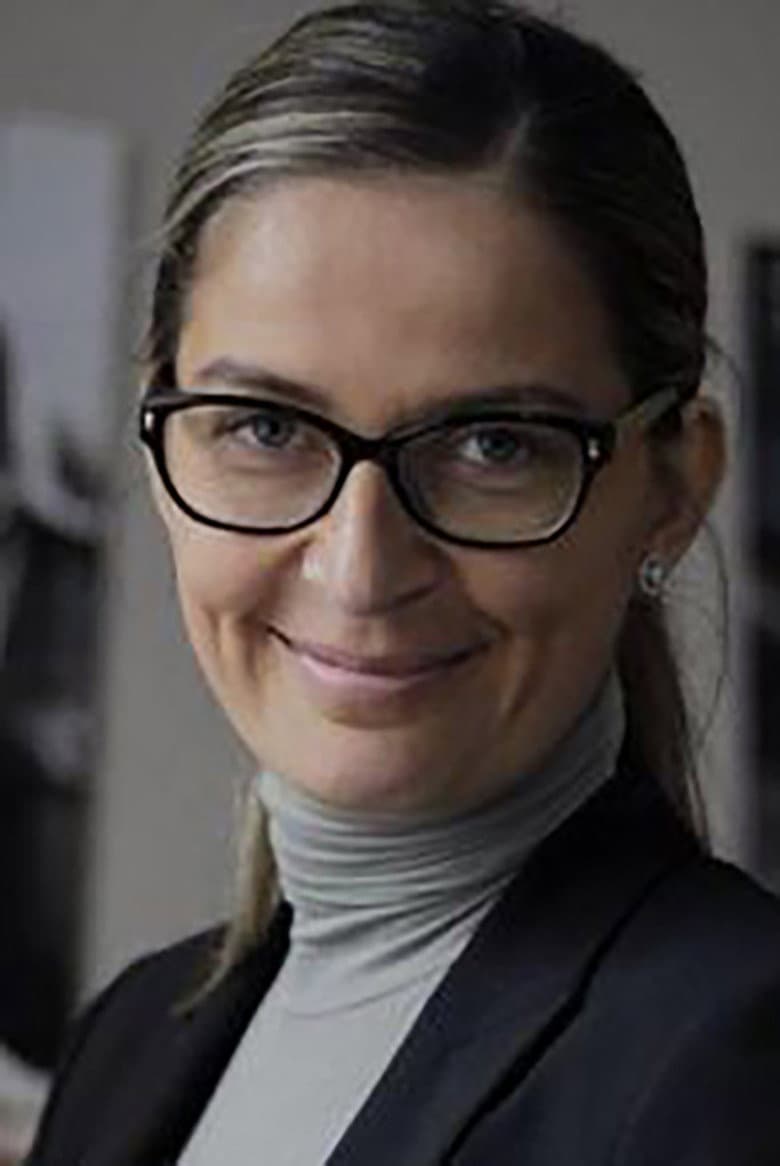 Emma Lustres