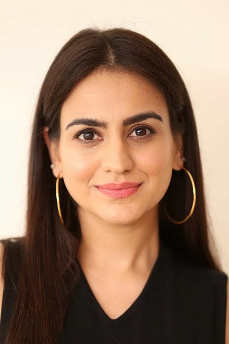 Aksha Pardasany