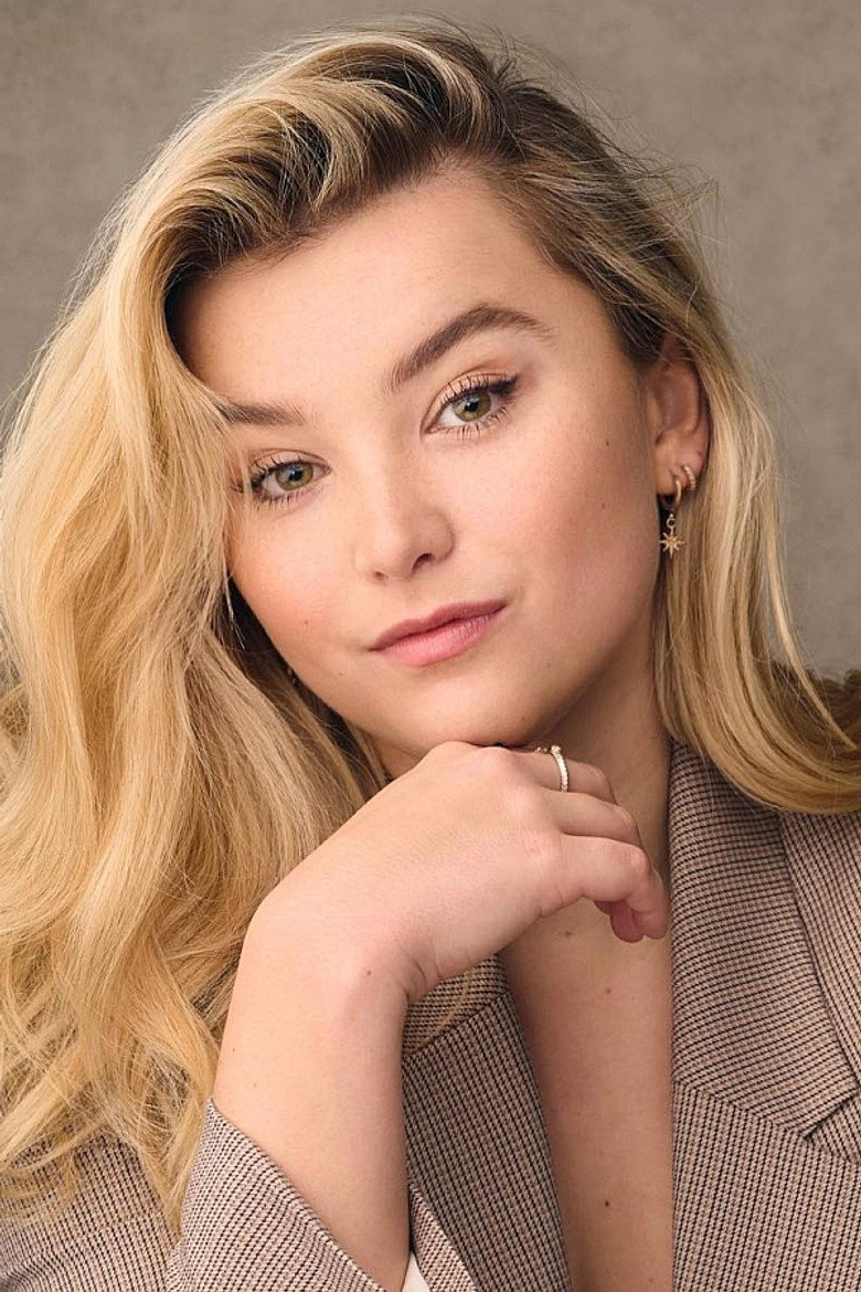 Georgie Banks