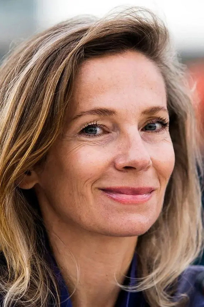 Joanna Bator
