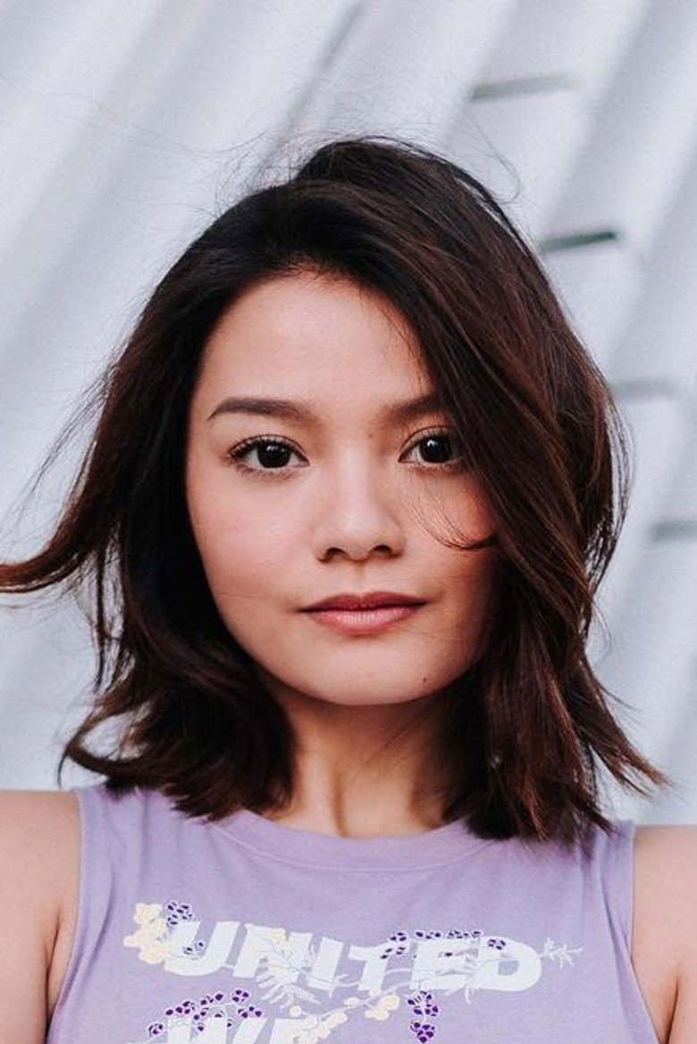 Xenia Tan