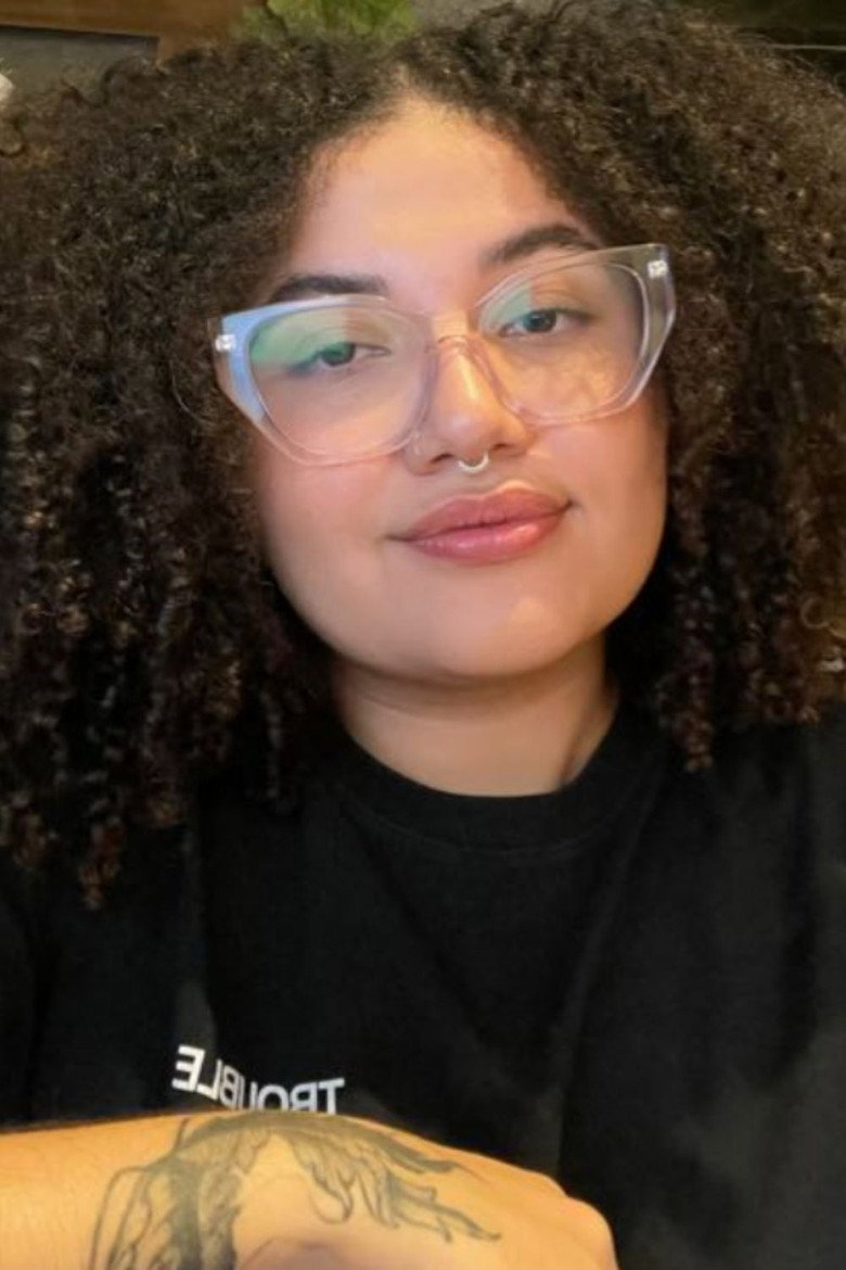 JADE GOMES