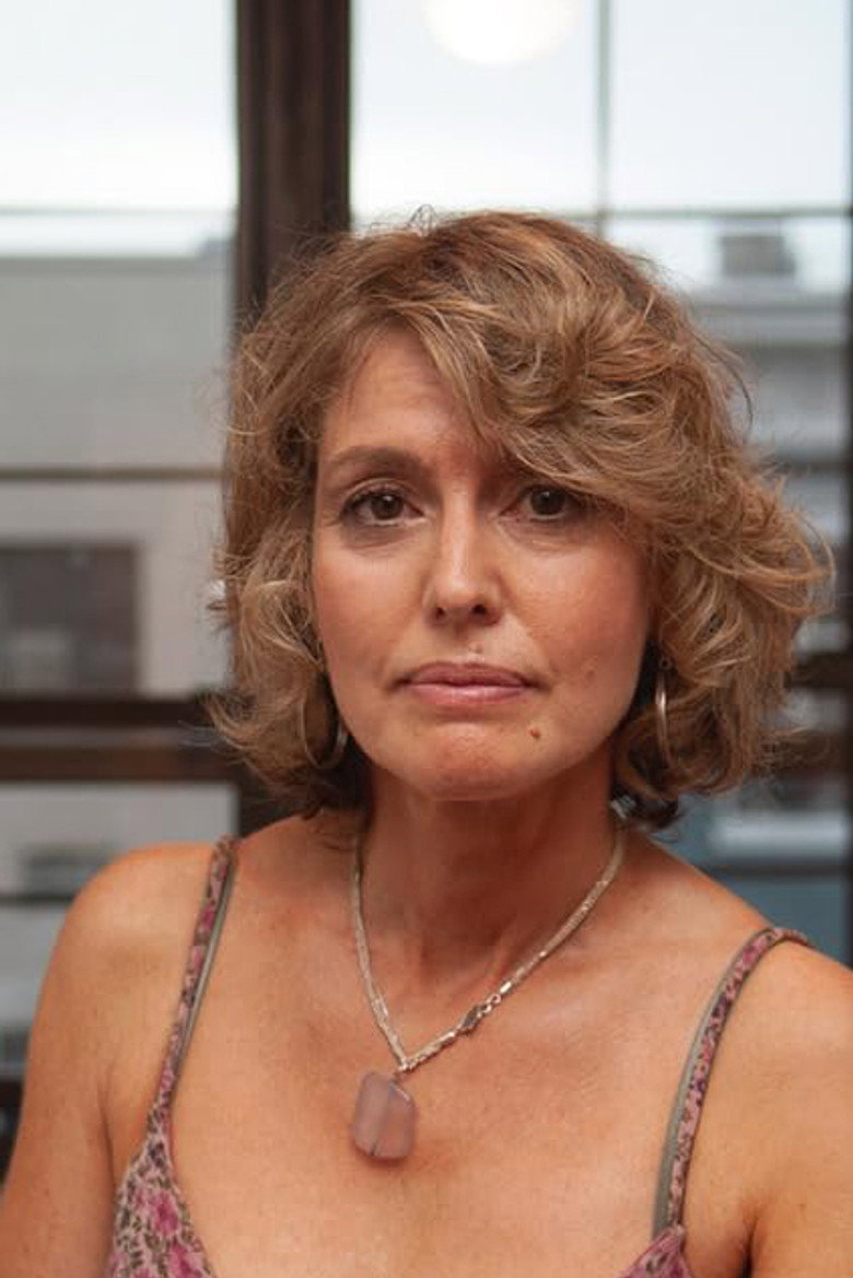 Caroline Sinclair